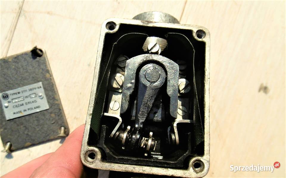 wyłącznik krańcowy kw 2211 krańcówka prl 1976 Elektryka i akcesoria opolskie Namysłów sprzedam