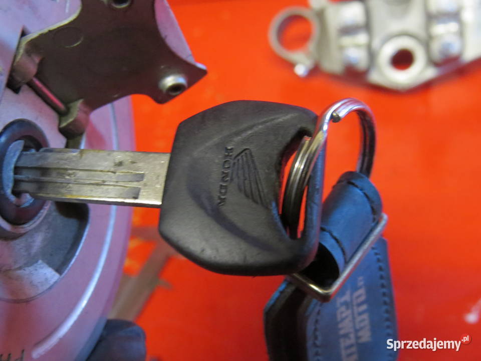 HONDA HORNET 600 PC25 03 półka zawieszenia Warszawa sprzedam