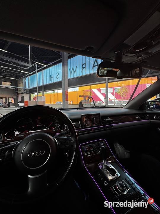 Audi A8 D3 A8 Podbucze
