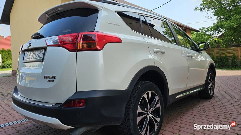 Toyota RAV4 20D4D 124 4X4 2015r Film perła diesel Zarszyn