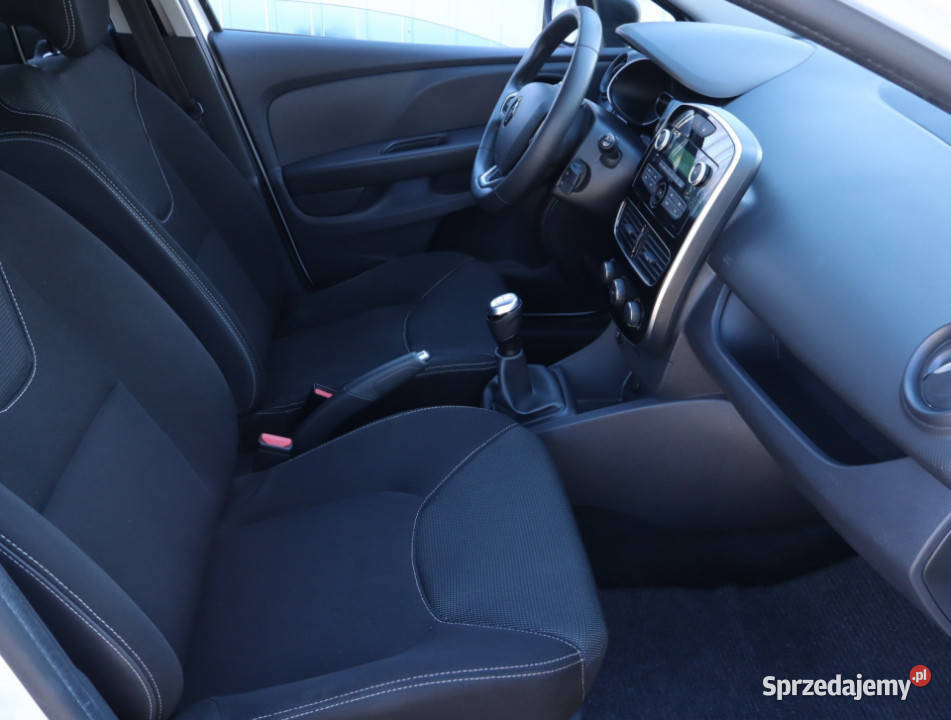 Renault Clio 15 dCi światła do jazdy dziennej