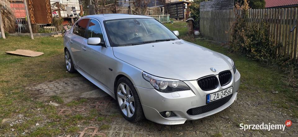 BMW E60 2003R isofix