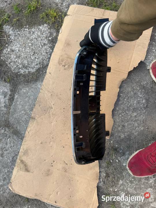 Atrapa chłodnicy grill przedniego zderzaka do świętokrzyskie Starachowice