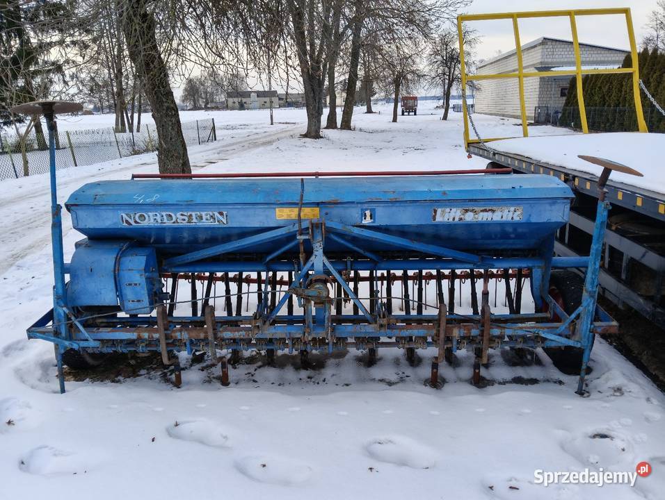 Siewnik zbożowy Nordsten nieuszkodzony mazowieckie Liwki Szlacheckie