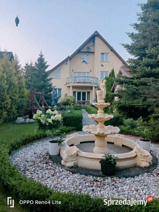 Przestronny dom 350m2 z Pompą Ciepła i lokalem Pruszcz Gdański