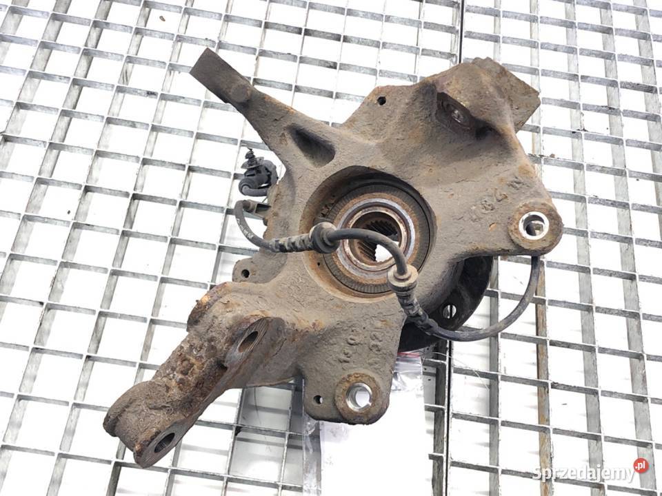 ZWROTNICA PRAWY PRZÓD RENAULT MEGANE III 14 130 Zwrotnice