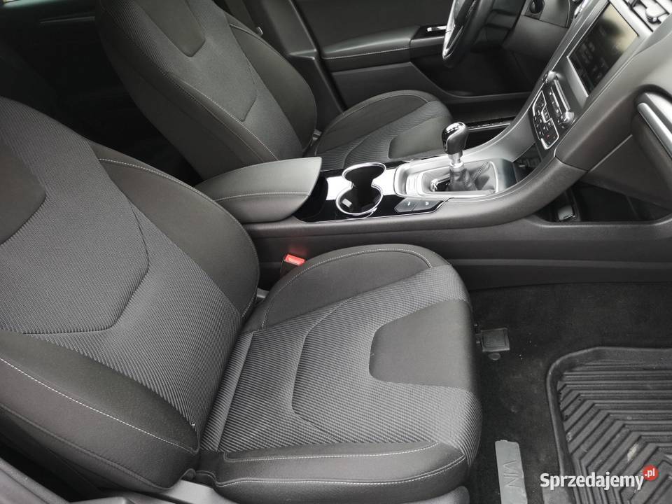 Titanium Mondeo prywatne krajowe serwisowane śląskie Wola sprzedam