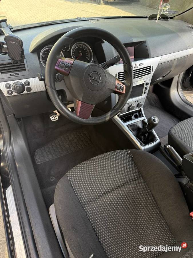 Opel astra h gtc klima nowy rozrząd klimatyzacja Jutrosin