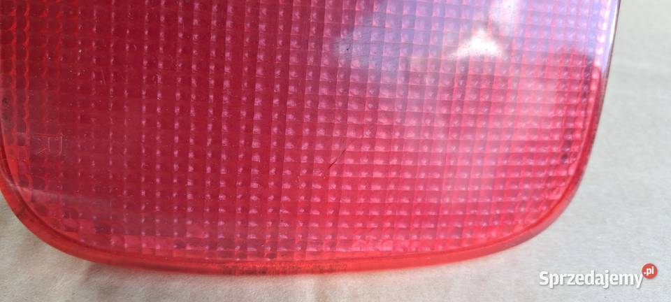 Lampa tylna prawa 8A0945096D Audi 80 B4