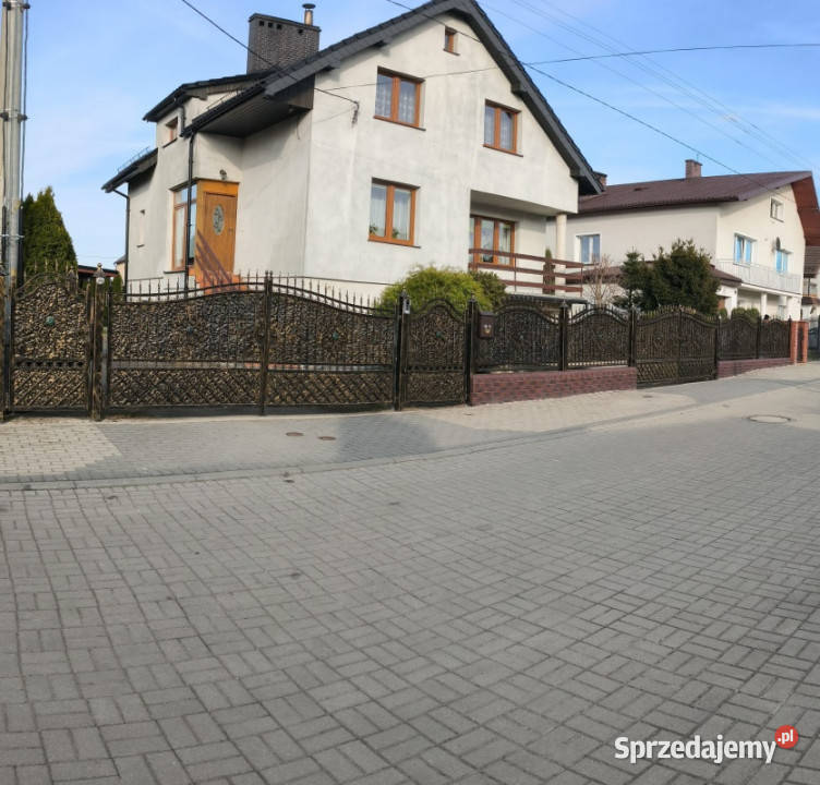 Wyjatkowy dom jednorodzinny na sprzedaż w Sprzedaż Przełęk