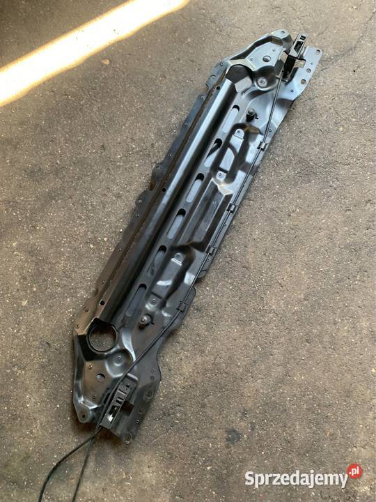 Pas górny zamek maski bmw 5 e60 e61 Karoseria Szczecin sprzedam