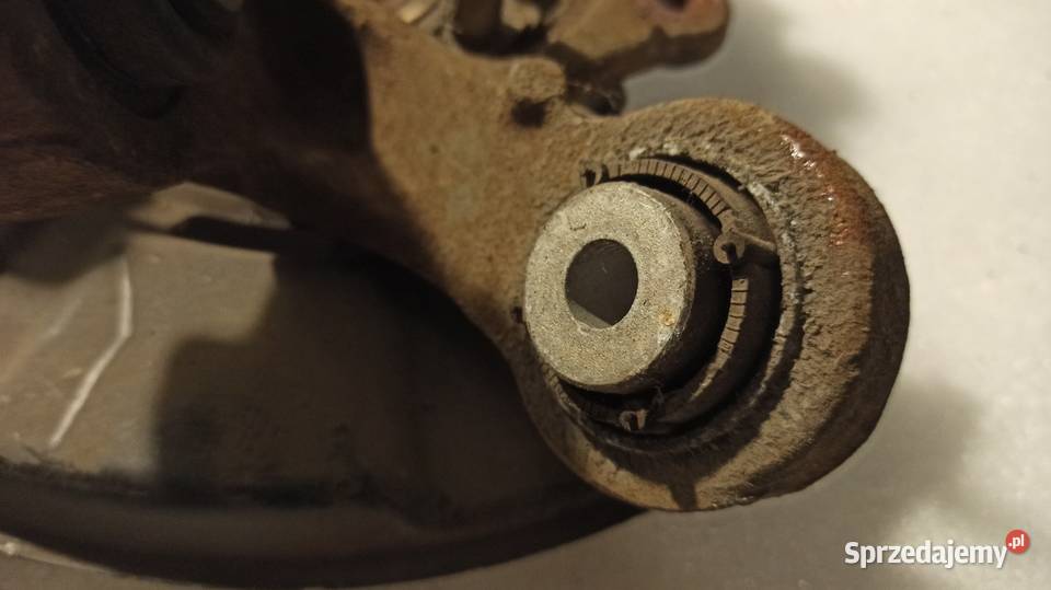 Zwrotnica tył Lewa Prawa BMW e81 e82 E87 e88 E90 Dębica