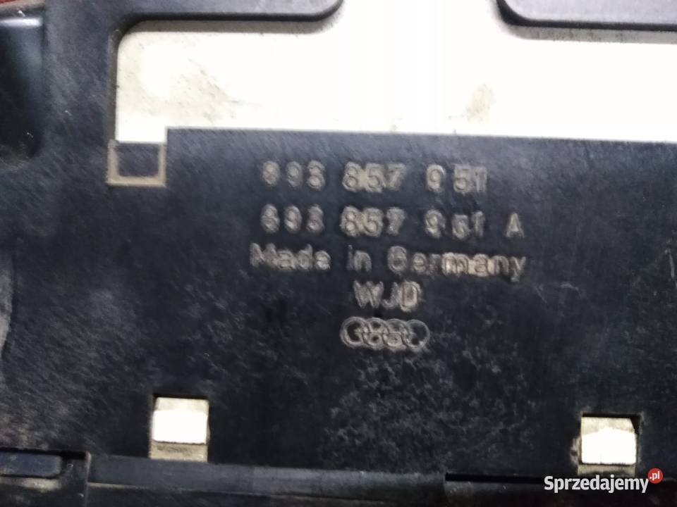 Popielniczka audi 80 Radzyń Podlaski