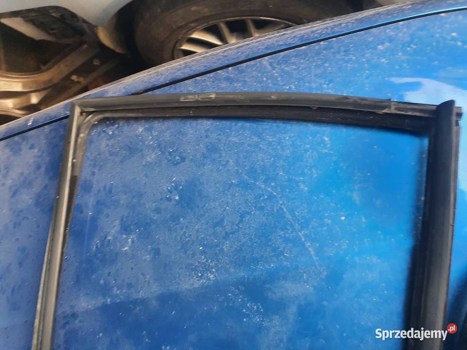 Listwy Zgarniające drzwi Skoda Octavia 1 osobowe Mirsk