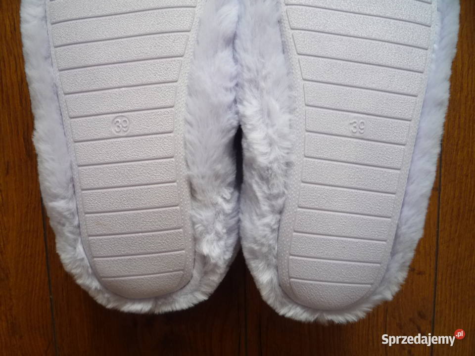 Nowe Cleve 3839 Kapcie damskie futerko lila sprzedam