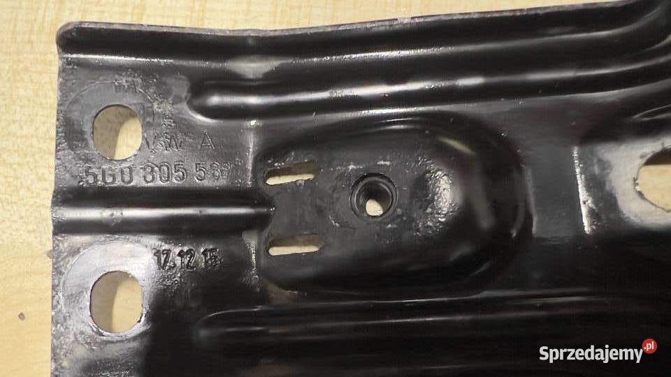 Mocowanie zamka klapy pokrywy silnika VW Golf 7 osobowe