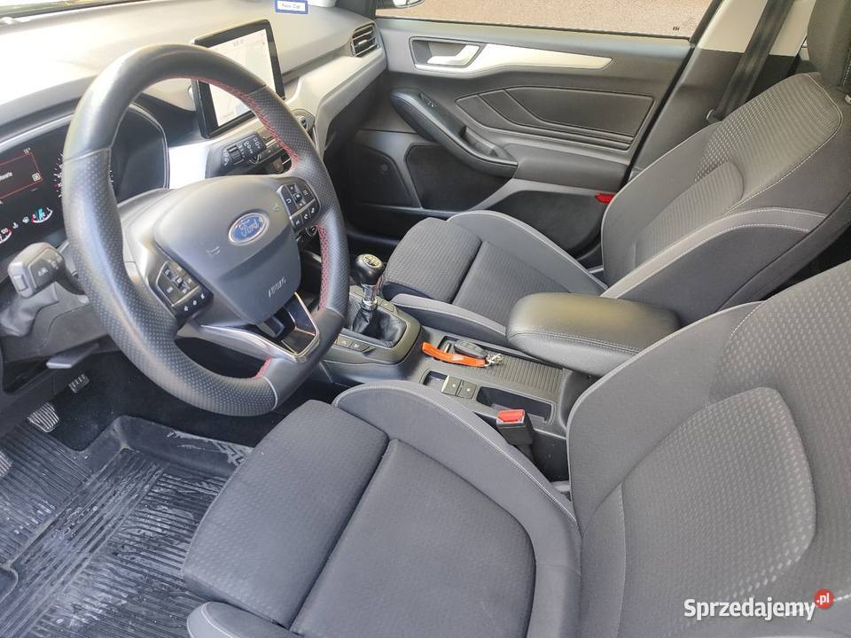 Ford Focus mk5 20 nowy model bezwypadkowy full Radziechowy