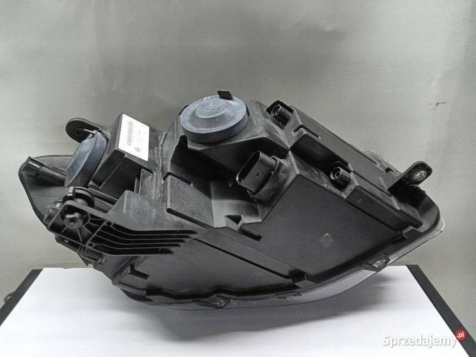 LAMPA PRZÓD PRZEDNIA LEWA VW CADDY 4 2K8941C05 osobowe Lampy przednie