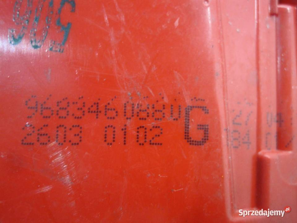 PEUGEOT 3008 lampa lewa tył 9683460880