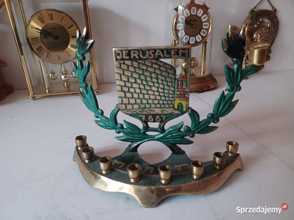 Piękny mosiężny świecznik Wyprzedaż kolekcji Poznań