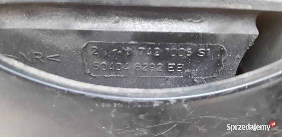 IVECO DAILY ŁAPA PODUSZKAMOCOWANIE SILNIKA PRAWA Pozostałe Bieleń