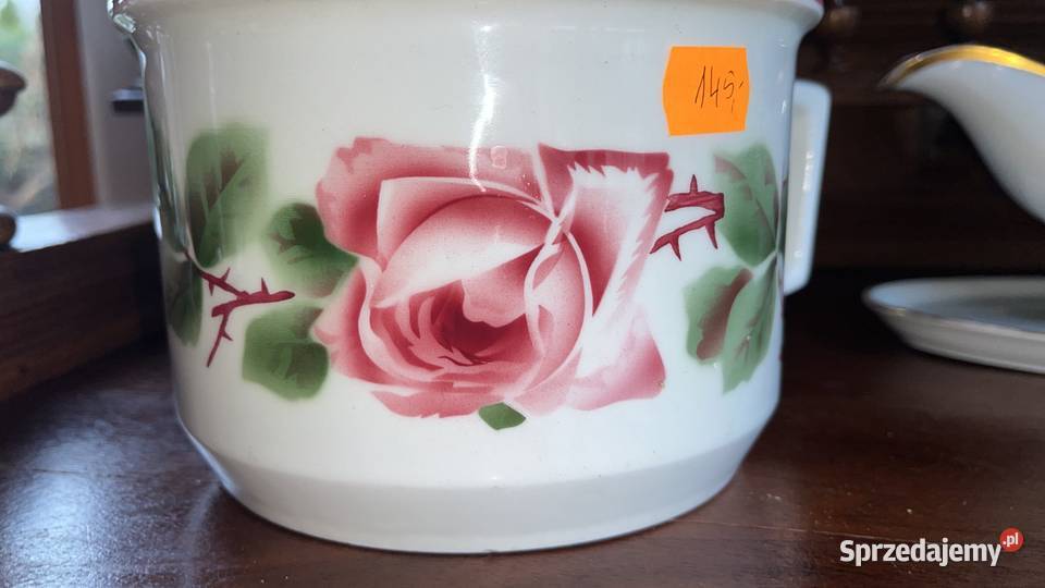 Nocnik z różą Biała gruba porcelana pomorskie Gdańsk