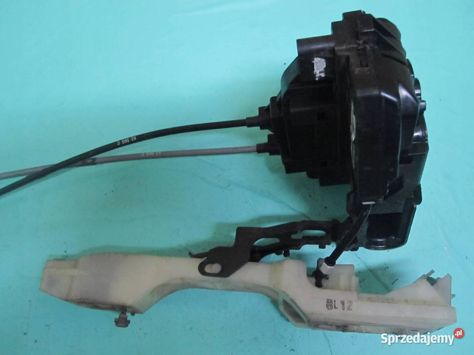 HYUNDAI SANTA FE II 09r zamek drzwi prawy przód sprzedam