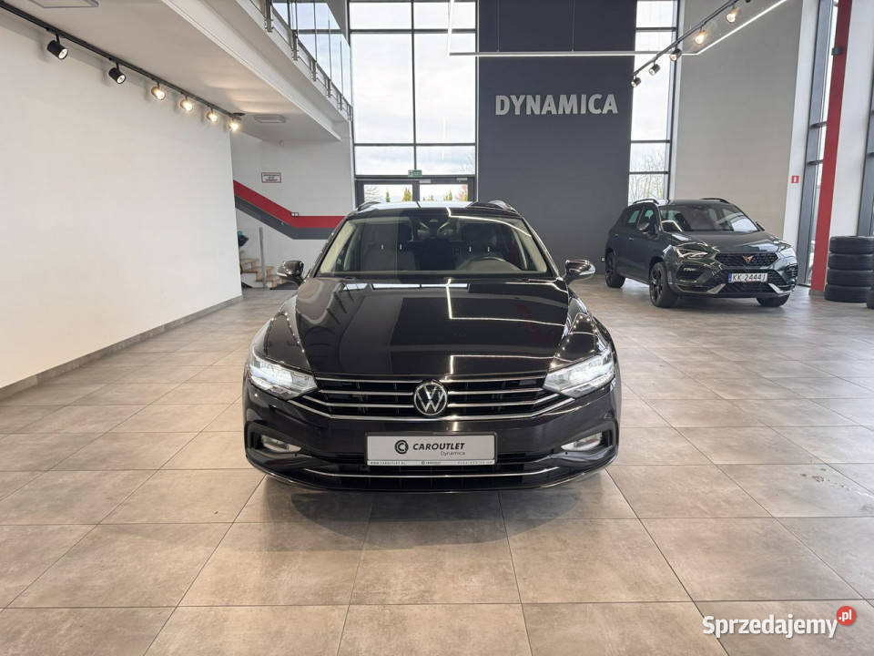 Volkswagen Passat VAT 23 Variant Business 15TSI isofix Myślenice