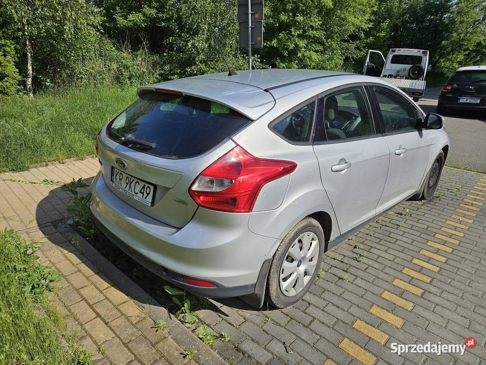 213 Ford Focus 10 ECOBOOST Uszkodzony benzyna
