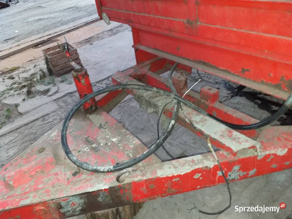 Przyczepa jednoosiowa sprzedam