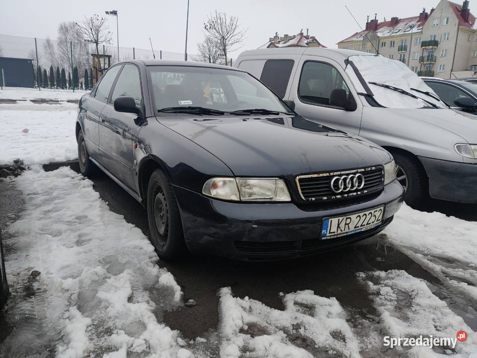Audi A4 Audi A4 B5 19 TDI 90 1996 r granatowy Kraśnik