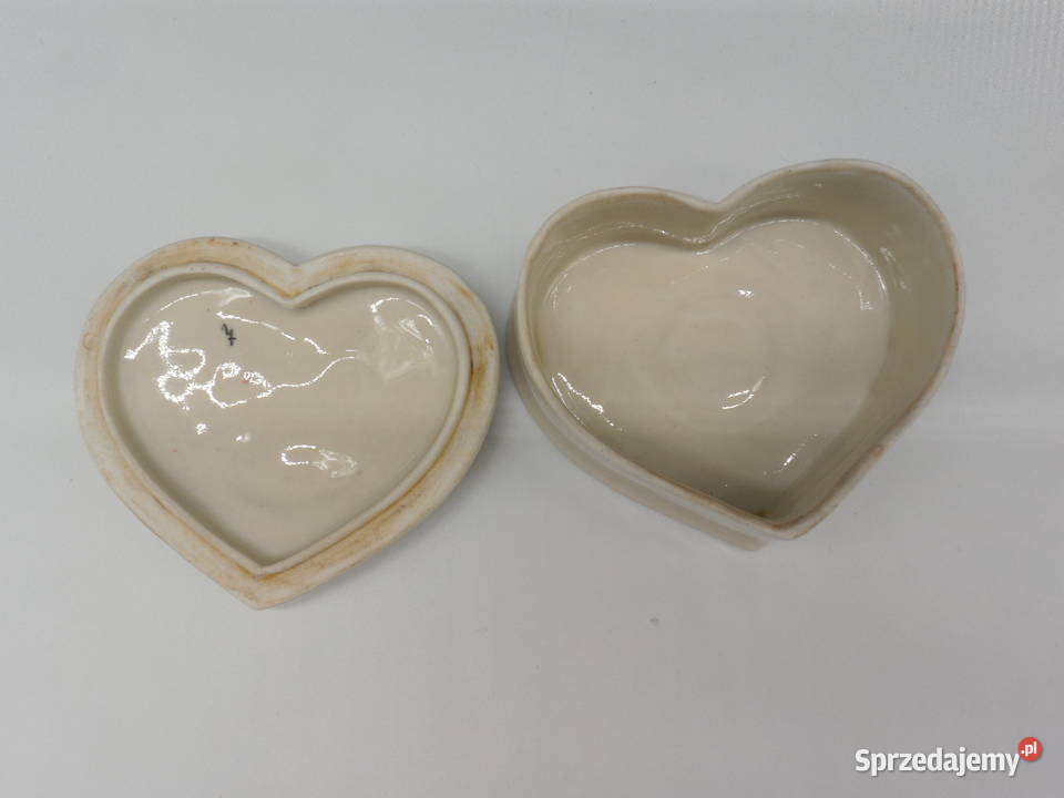 Porcelanowe Puzderkoszkatułka na drobiazgi