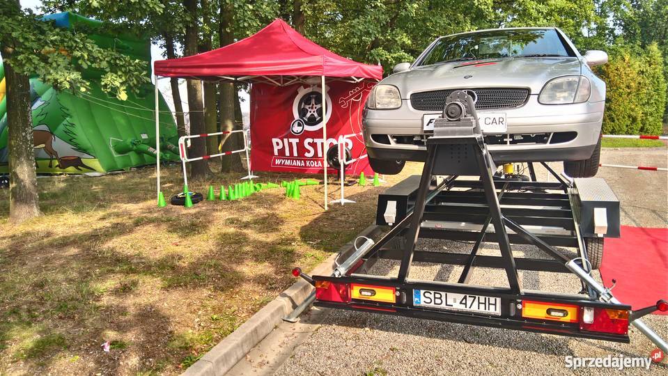 Symulator dachowania symulatory motoryzacyjne Katowice wynajem