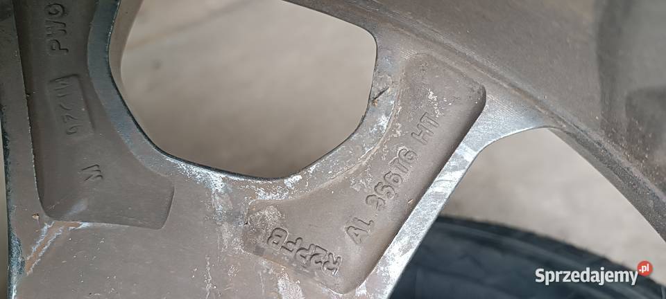 Felga aluminiowa Ford Kuga 19 8J Łęczyca sprzedam