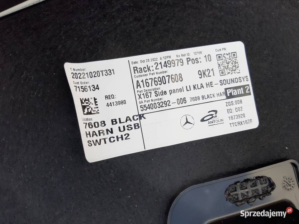 MERCEDES GLE W167 TAPICERKA BAGAŻNIKA BOCZEK L Wyposażenie wnętrza