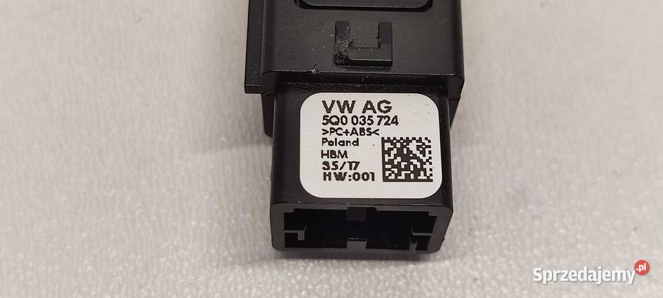 VW TIGUAN II GNIAZDO PORT AUX 5Q0035724
