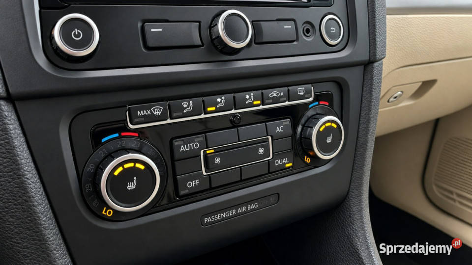 Volkswagen Golf 18 160 Highline As parkowania ESP Gdynia