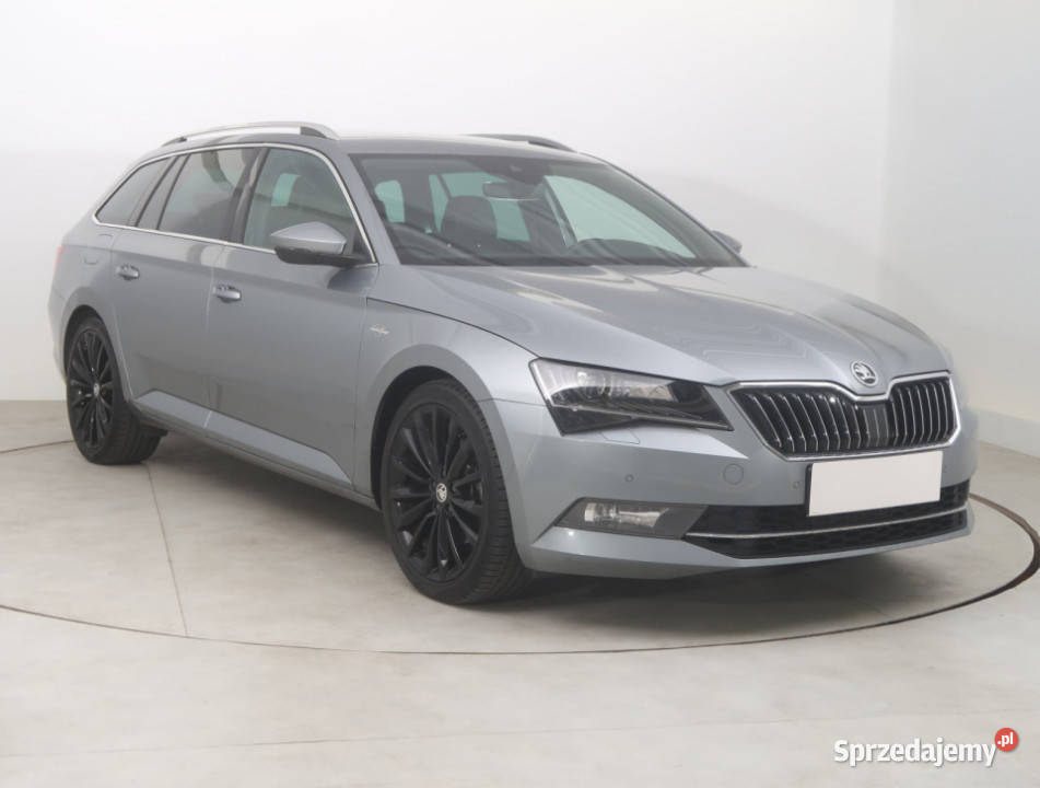 Skoda Superb 20 TSI wielofunkcyjna kierownica Bielany Wrocławskie