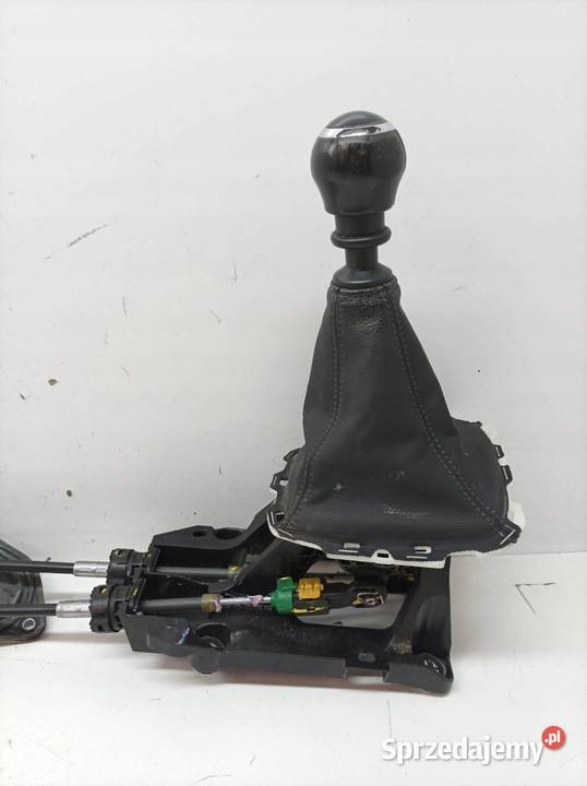 LEWAREK SKRZYNI BIEGÓW WYBIERAK MANUAL 20 D osobowe