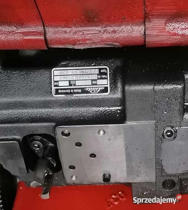 Pompa jazdy Steyr CVT 120 130 150 170 6135 6140 Zajęczniki