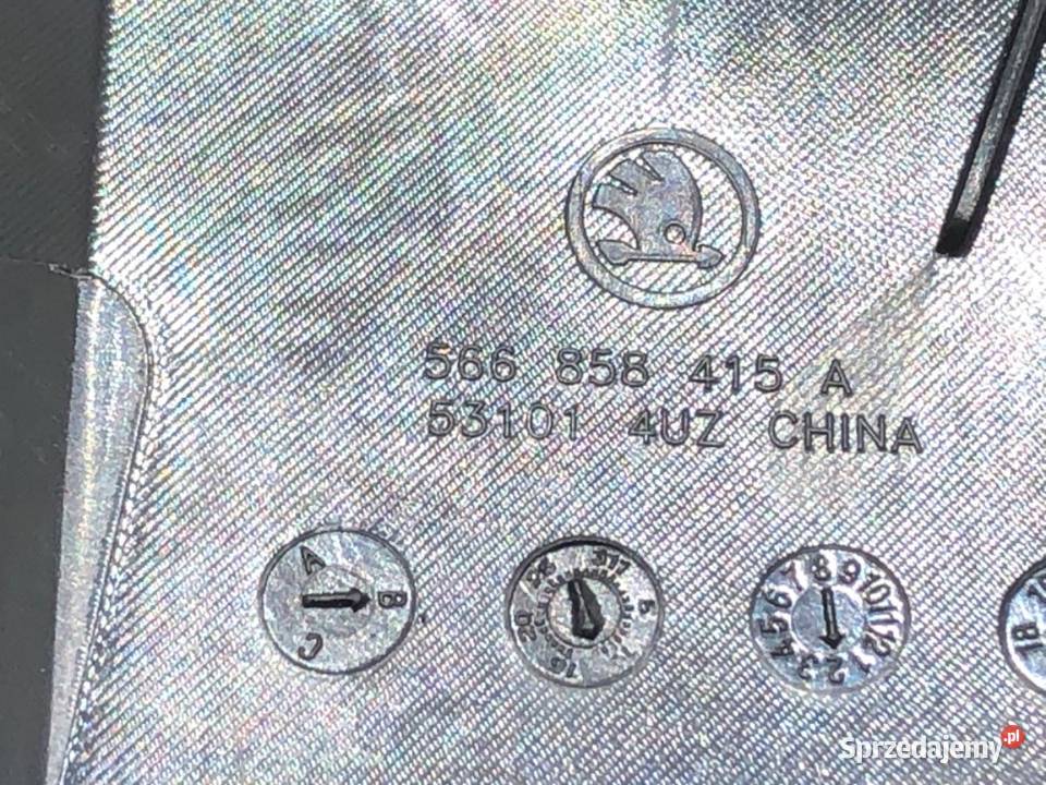 SCHOWEK KONSOLI DEKOR SKODA KODIAQ Hatchback osobowe Schowki, półki