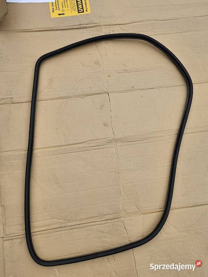 Uszczelka drzwi tylnych Bmw e32 Lewa prawa osobowe Lublin