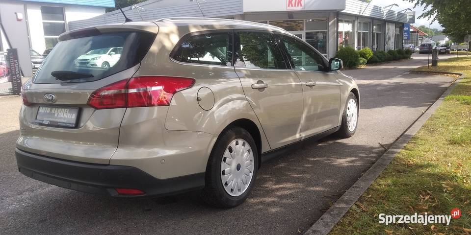 Ford Fokus Kombi 15TDCI 120 mk4 lift Titanium nieuszkodzony Focus Kościerzyna