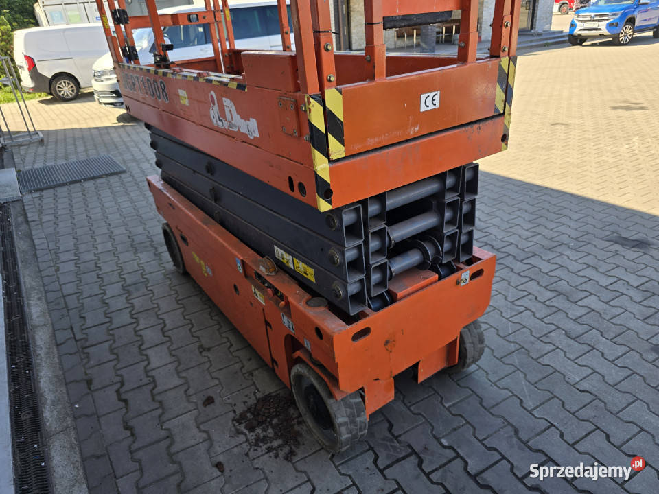 Zwyżka samojezdna podest ruchomy DINGLI sprzedam