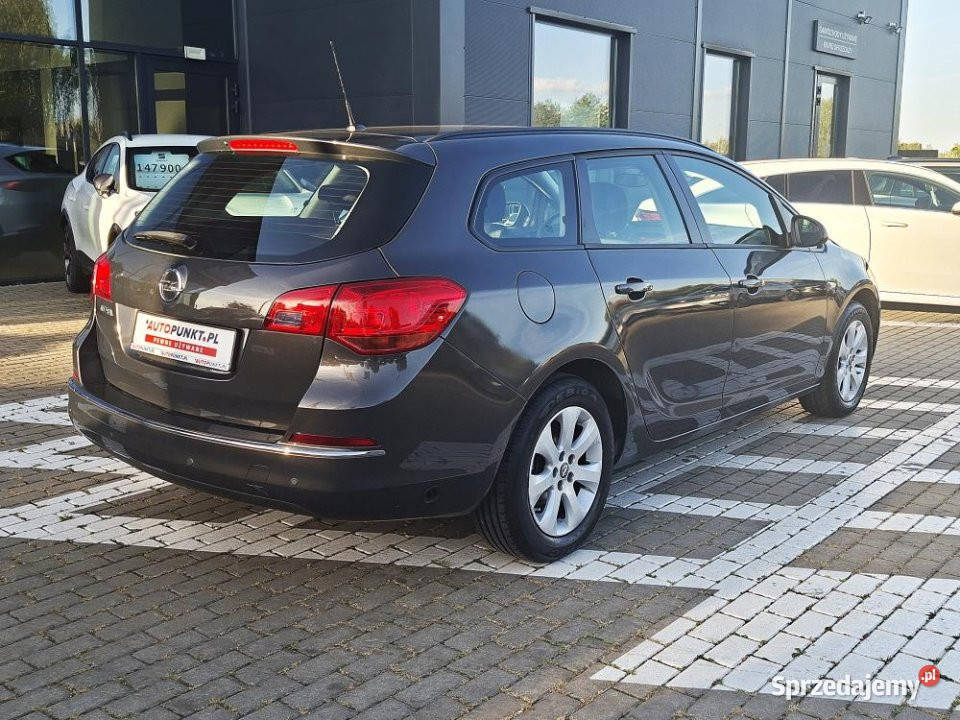 Opel Astra 2015r Salon Polska DRL CzParkowania małopolskie Kraków