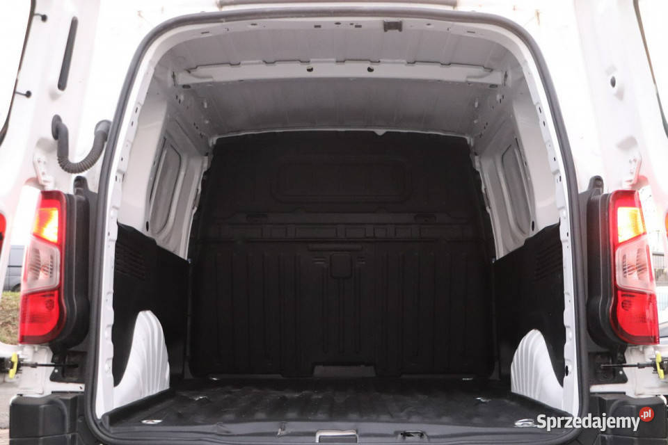 Citroen Berlingo fa VAT6bieg klimazarejestrowany klimatyzacja Opole