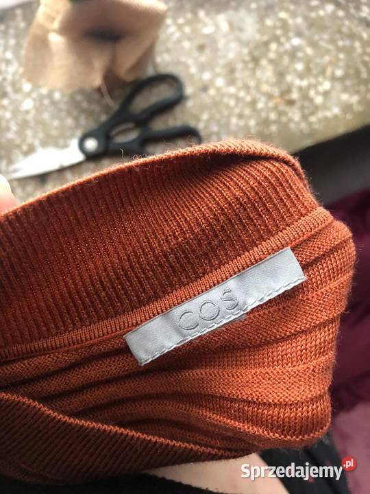 Sweter COS 100 wełna Wysokie Mazowieckie sprzedam