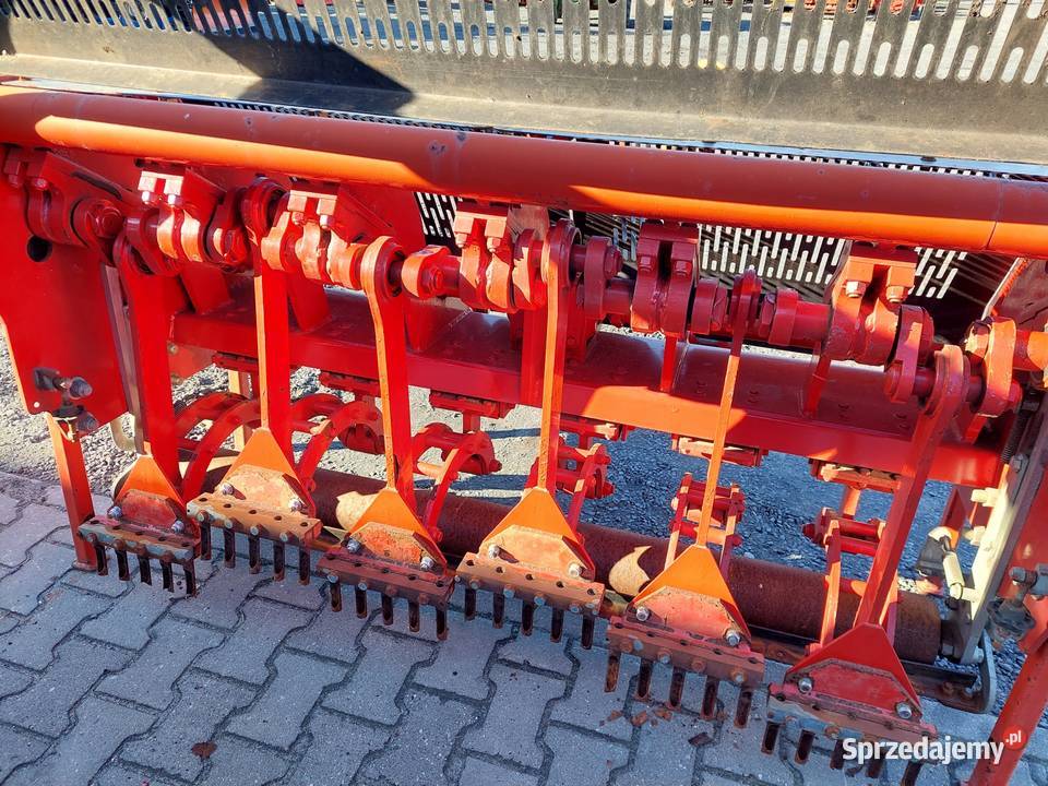 Aerator zawieszany Redexim VertiCore II 1600 Pozostałe wielkopolskie Łubowo