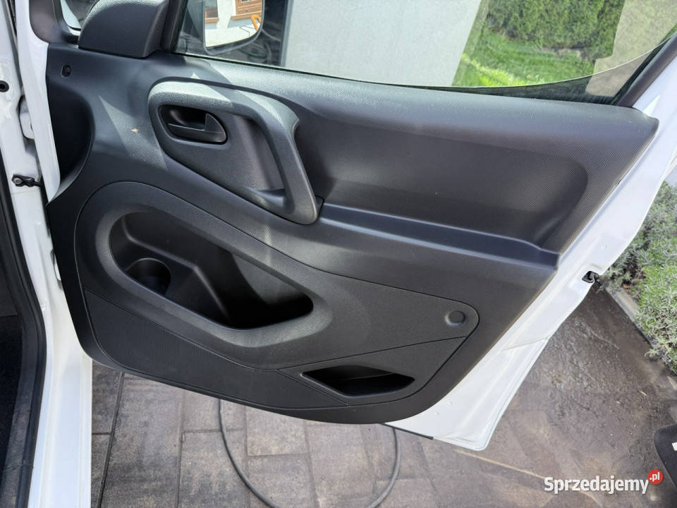 Citroen Berlingo Zadbany z oryginalnym serwisowany w ASO Poznań sprzedam
