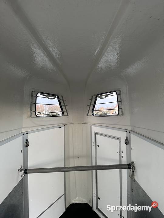 Przyczepa do przewozu 15 konia kąt B dmc 1300 Mokra